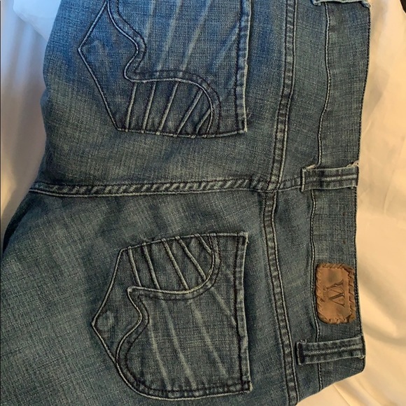 Jeans - Picture 4 of 4